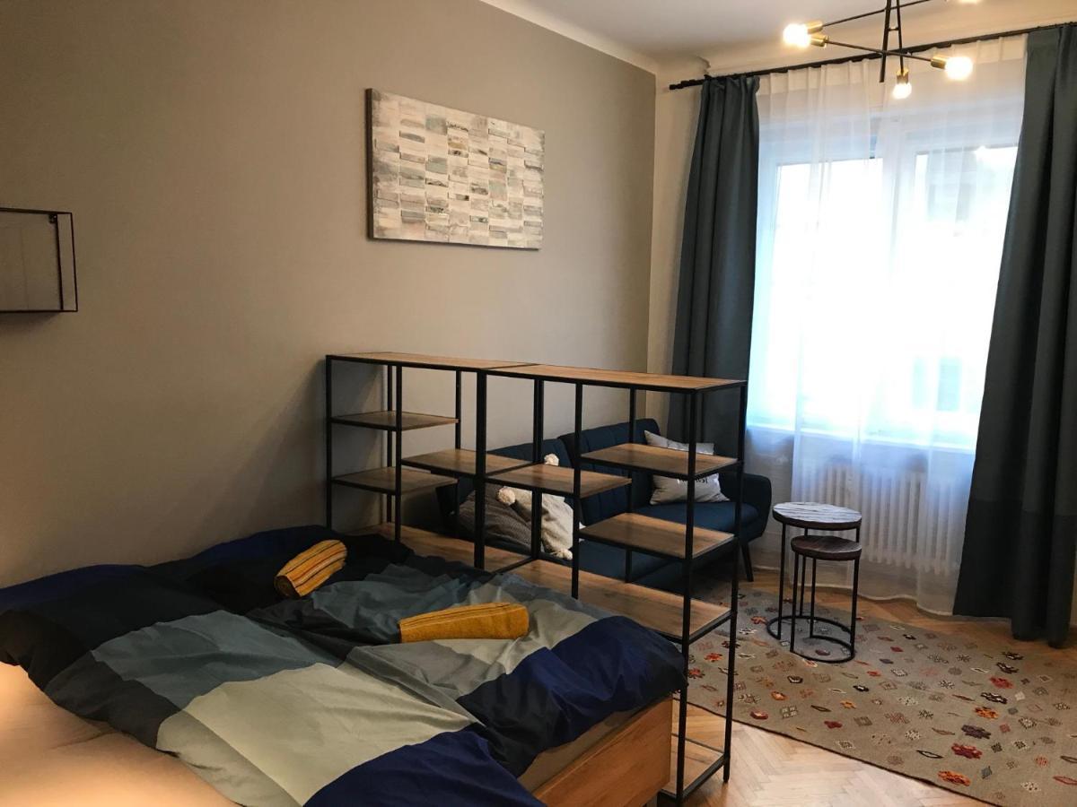 Acacia Hostel Budapest Bagian luar foto